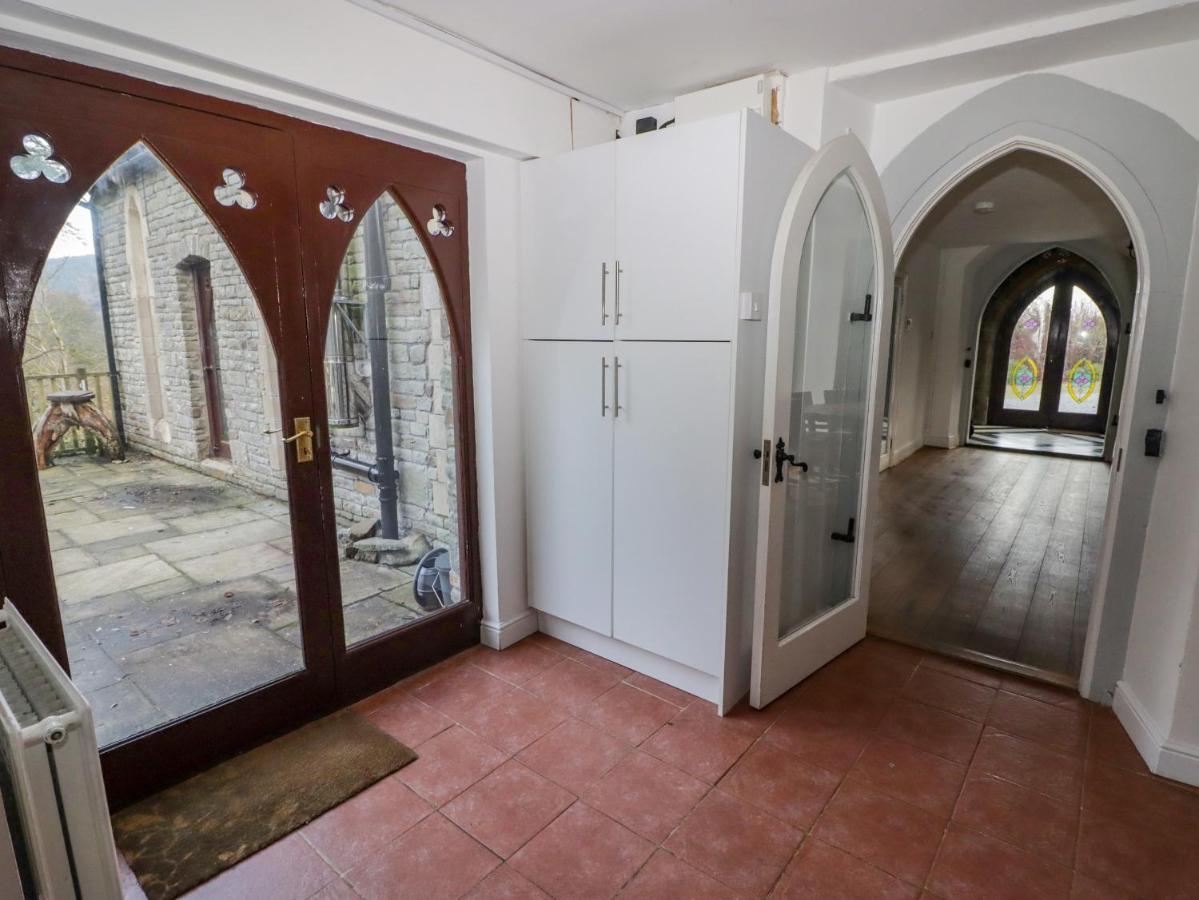 The Chapel Villa Мърдър Титфил Екстериор снимка
